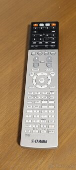 Predám čierny 7.2 AV receiver Yamaha RX-V 775 - 5