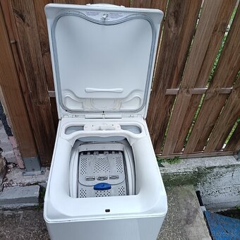 Electrolux pracka uzka 40cm moznost dovozu v BA - 5