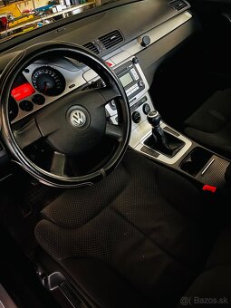 Volkswagen Passat - 5