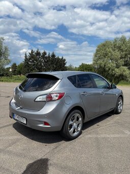 •Mazda 3 77KW 1.6 benzin - 5