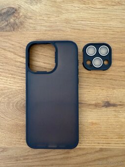 Kryt IPhone 15 pro max - 5