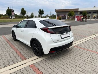 Honda Civic IX facelift 1.8 i-VTEC 104kw koup. ČR - 5