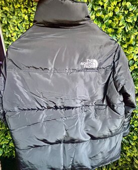 The North Face zimná bunda - 5