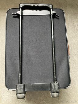 Kufor na kolieskach (poškodený zips) - 5