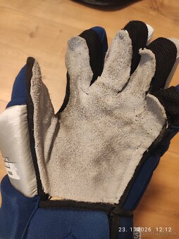 HOKEJOVÁ VÝSTROJ SENIOR - 5