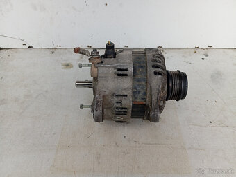 Hyundai Terracan 2.9 CRDI - Alternator - 5