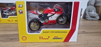 Predam shell kolekciu DUCATI - 5