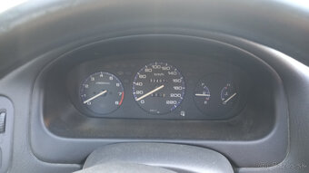 Honda Civic 1.4 - 5