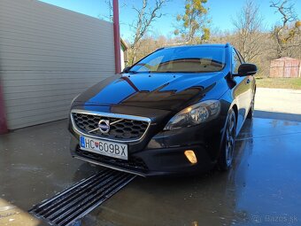 Volvo V40 D2 Cross Country - 5