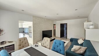 VIVAREAL REZERVOVANÉ VEĽKÝ 3 izb. byt, kompletná rekonštr - 5