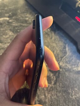 iPhone XR 64GB - 5