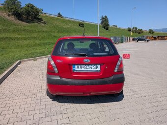 Kia Rio 1.4 benzín , M5 - 5