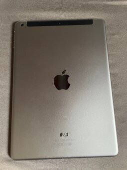iPad Air 1. generácia – 32 GB, Cellular (4G) - 5