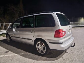 Vw sharan 2.0tdi 103kw r.v 2007 - 5