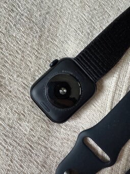 Apple Watch SE (Gen 2) v záruke do 2027 - 5
