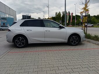 Opel ASTRA - 5