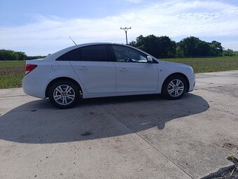 Chevrolet Cruze 2.0 VCDi 92kW LS Plus – 1. majiteľ - 5
