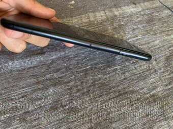 iPhone SE 2020 64GB - 5