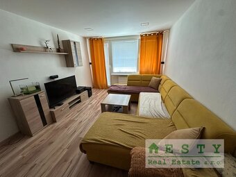 VEĽKÝ 2i byt, 3loggie, Žiar nad Hronom, Hurbanova ul., ESTY  - 5