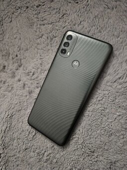 Motorola e40..64gb - 5