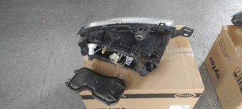 Fiat panda predné svetlá - 5