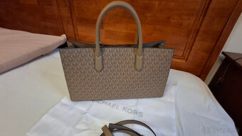 béžová kabelka michael kors - 5