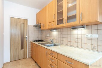 Zvolen, Lipovec - 3i byt, zariadený a zrekonštruovaný - 5