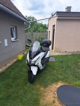 Kymco x town 125i - 5