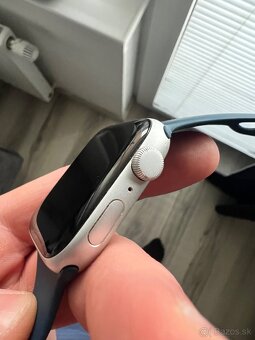 Apple Watch SE 44MM - 5