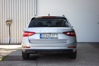 Škoda Superb Combi 2.0TDI 110kw DSG - 5