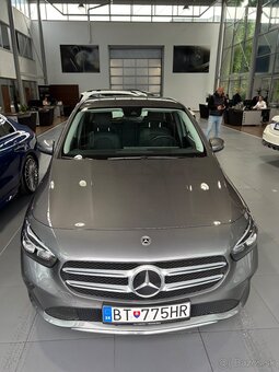 Mercedes B180 d - 5