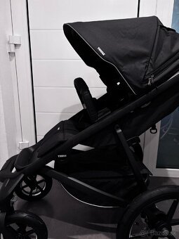 THULE Urban Glide 4-kolesový športový kočík Black
- 5
