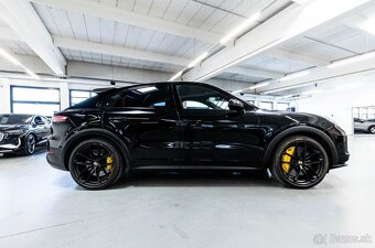 Porsche Cayenne - 5