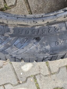 Dunlop Zimne pneu 225/50 R17 - 5