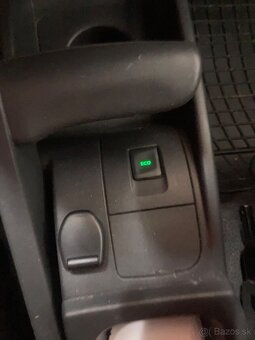 Renault Kangoo 1,5 dci 66 kw - 5