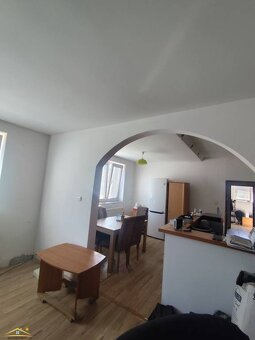 Predaj :Rekonštruovaný rodinný dom v obci Oščadnica(305-D) - 5