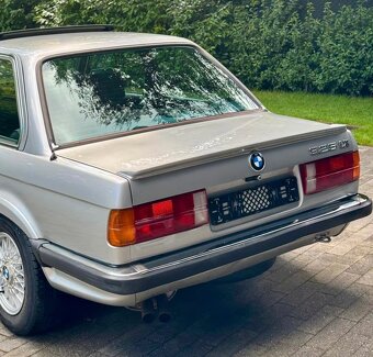 BMW e30 325iX - 5