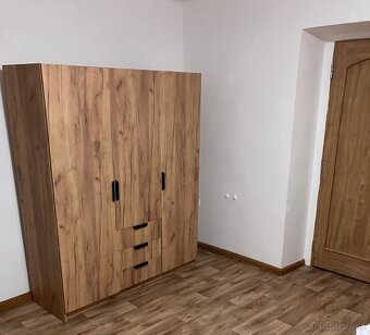 rental flat 70sqm - shared living possible Nitra center - 5