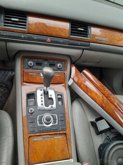 Diely karosérie audi A8 - 5