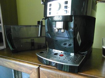 DeLonghi Magnifica S - 5