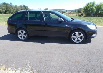 Škoda Octavia 2,0TDI 103kw 4x4 nafta manuál 103 kw - 5