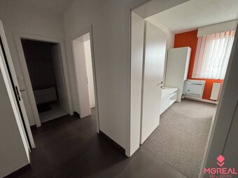 3 izbovy byt s terasou Colorhouse 1 - 5