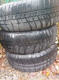 Predam 4ks diskov z Fabia 175/65 R14 ET35 51x14 H2 5x100 - 5