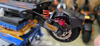 Kukirin G2 Master 6. 2025  s hydraulickými brzdami. - 5