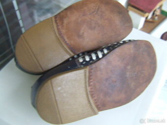Staré kožené topánočky. Talianské. Pekná dekorácia. - 5