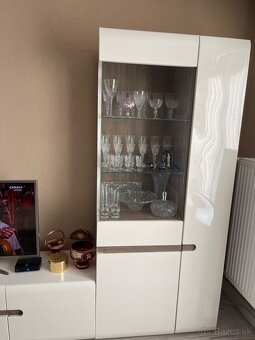 Obývacia stena + stolík - 5