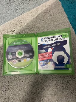 XBOX ONE S + FIFA‼️AKO NOVÉ‼️ - 5