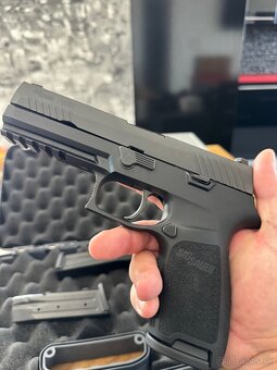 Sig Sauer - 5