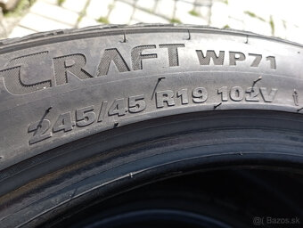 245/45/19 Kumho zimné pneu 2ks - 5