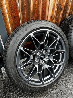 Zimná Sada kolies ford mustang 2025 s650 255/40 R19 100V - 5
